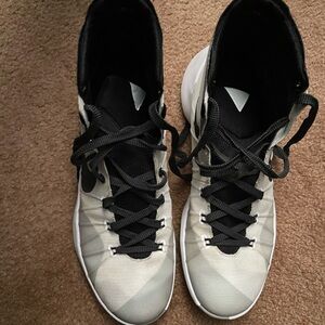 Nike Black and White Athletic Shoes